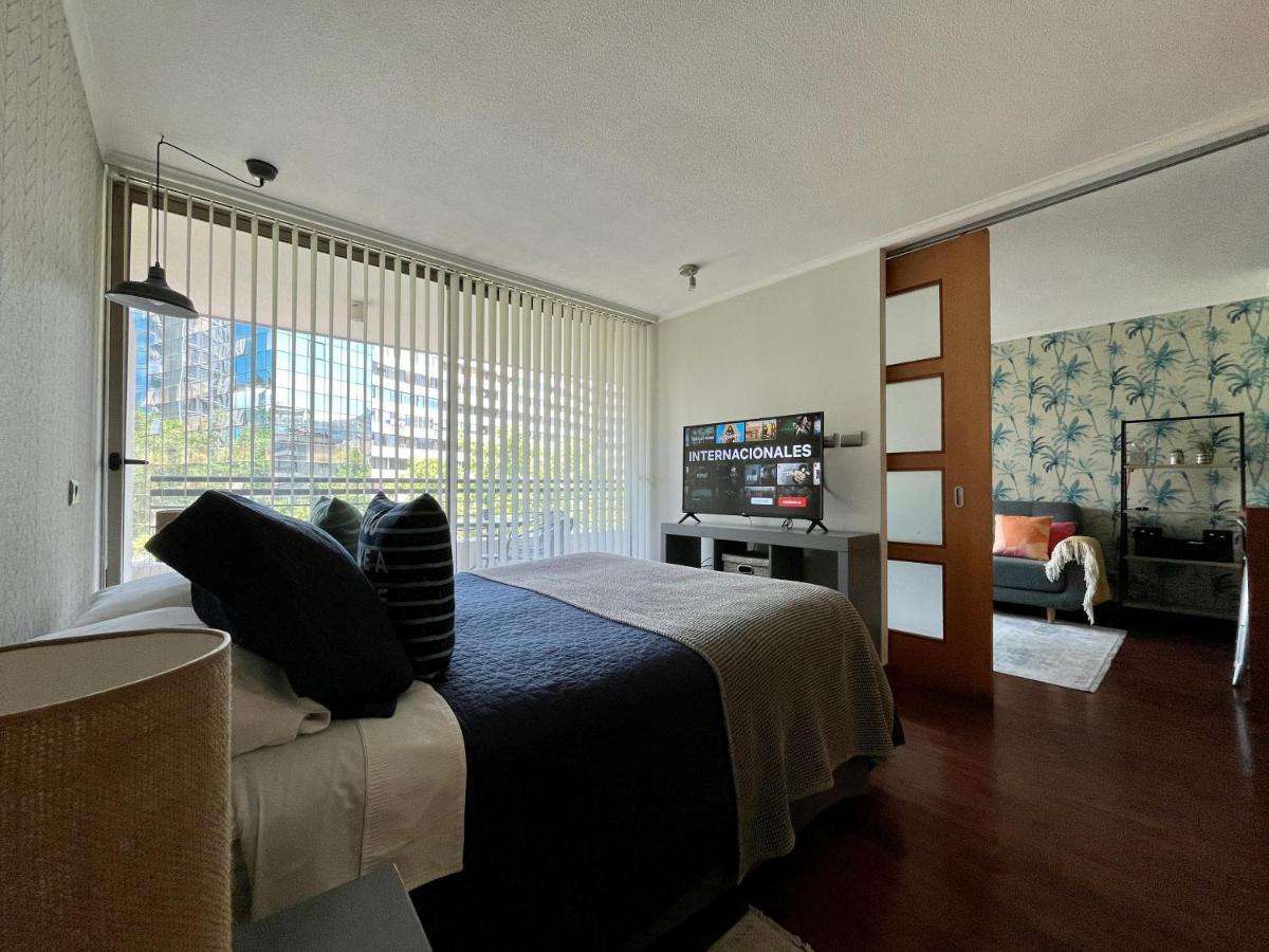 Apartamentos City Centro Los Leones Santiago del Cile Esterno foto