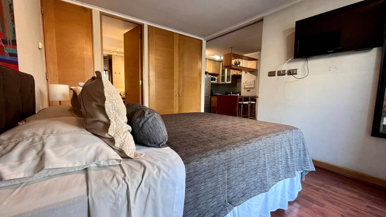 Apartamentos City Centro Los Leones Santiago del Cile Esterno foto
