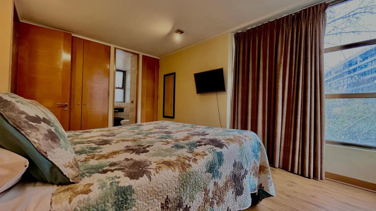 Apartamentos City Centro Los Leones Santiago del Cile Esterno foto