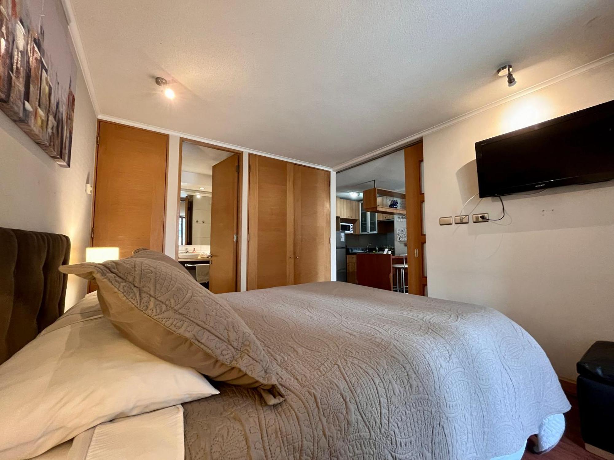 Apartamentos City Centro Los Leones Santiago del Cile Esterno foto